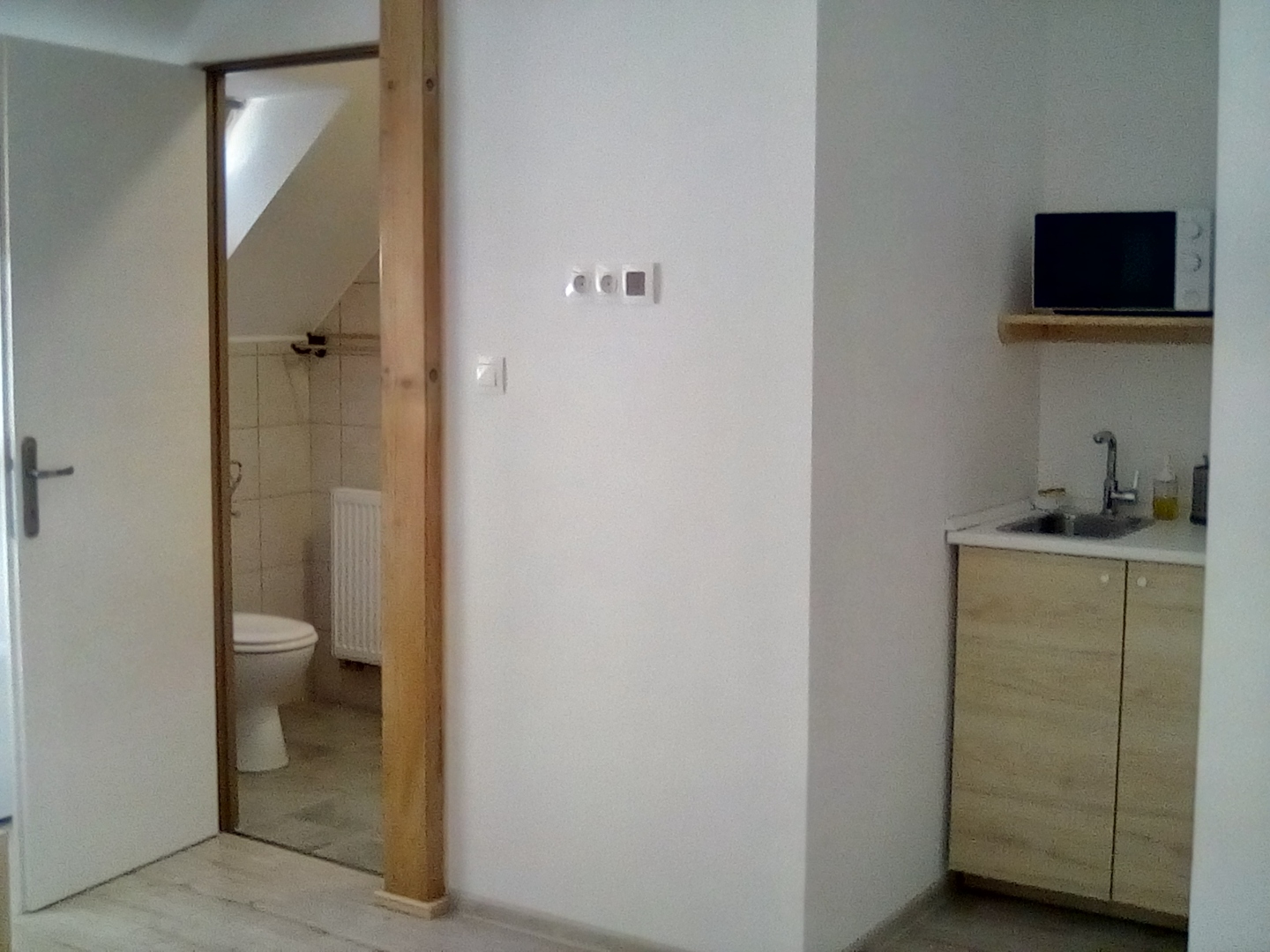 3. szoba fürdő és WC